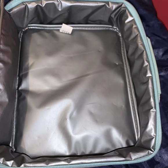 justice lunch box Different Color Design!! - Picture 4 of 6